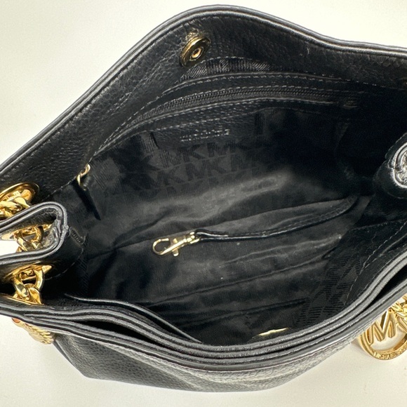 Michael Kors Black pebbled leather shoulder bag gold chain straps - Picture 3 of 7